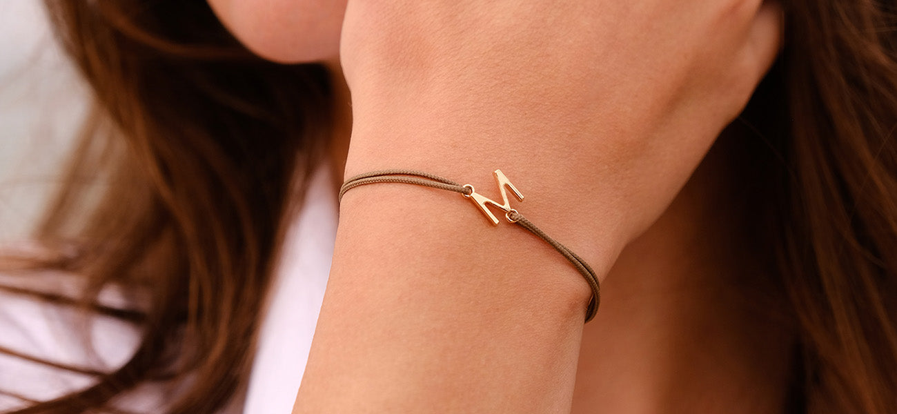 Pulsera de oro Infini